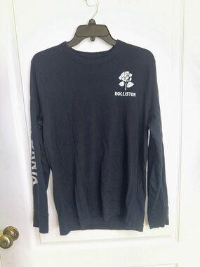 Hollister Black Crewneck Sweater with White Rose Graphic